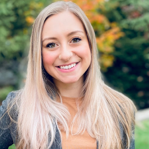 Vanessa Silvia, DVM